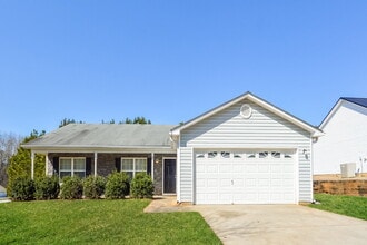 Building Photo - 20 Carver Dr