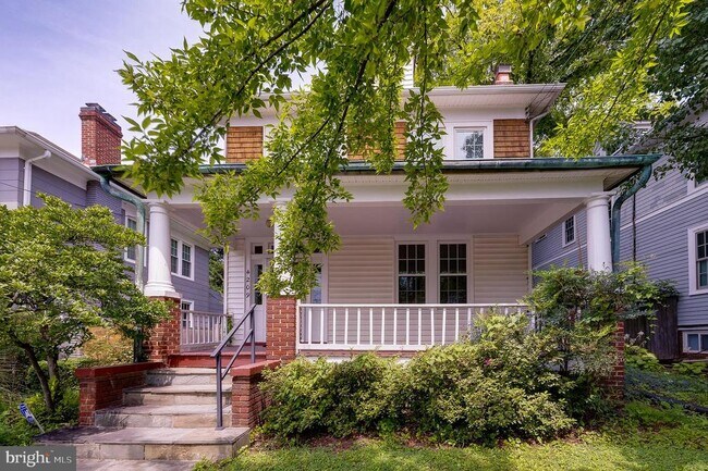 Foto del edificio - 4209 Ellicott St NW
