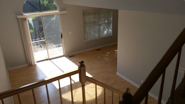 main living area (angle 1) - 250 Woodstone Cir