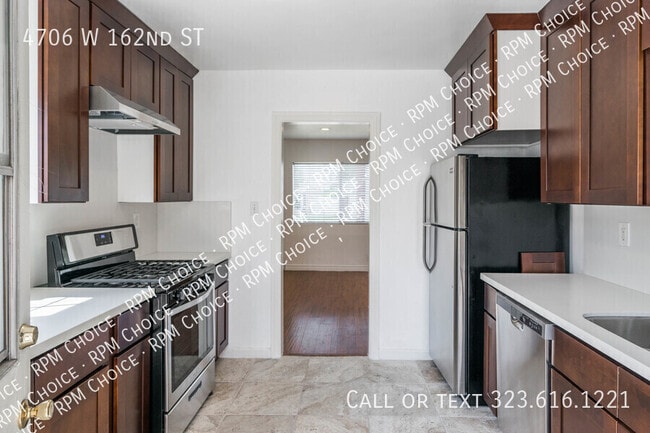 Building Photo - 4706 W 162nd St