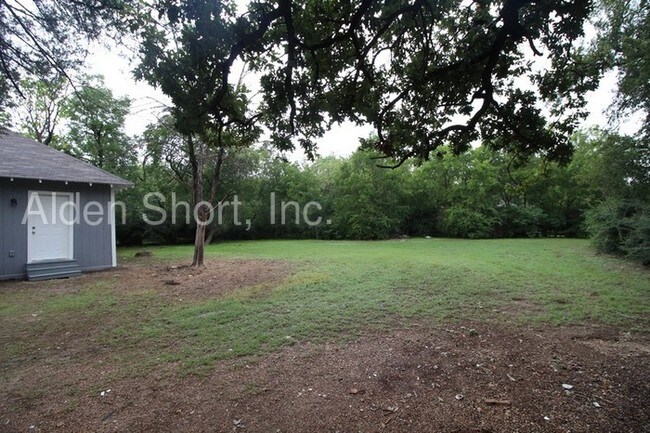 Building Photo - 3 bed, 2 bath in Pleasant Grove