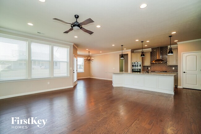 Building Photo - 5364 Booker Dr