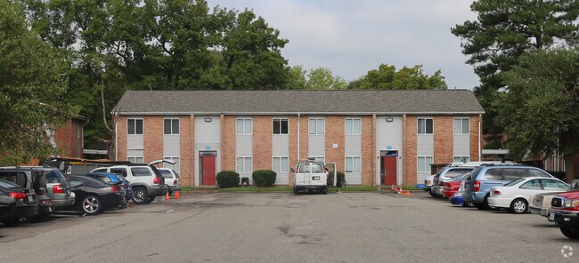 Hartford At Anchor Point Apartments Newport News Va Apartments Com