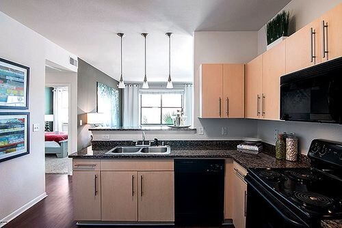 Foto del edificio - 1333 N Peak St