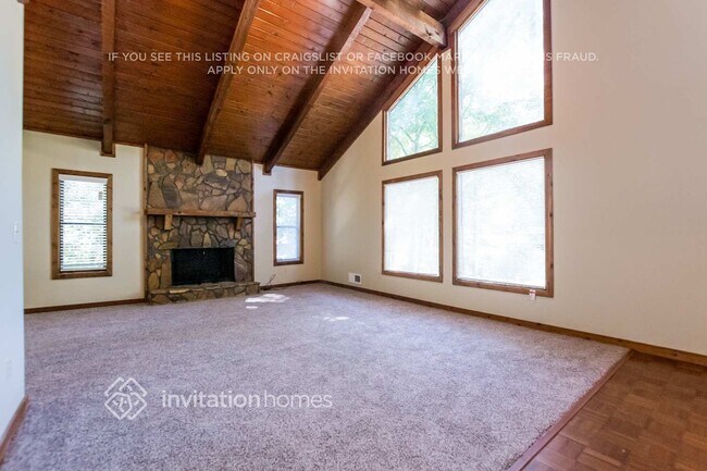 Building Photo - 3610 Westpoint Ct