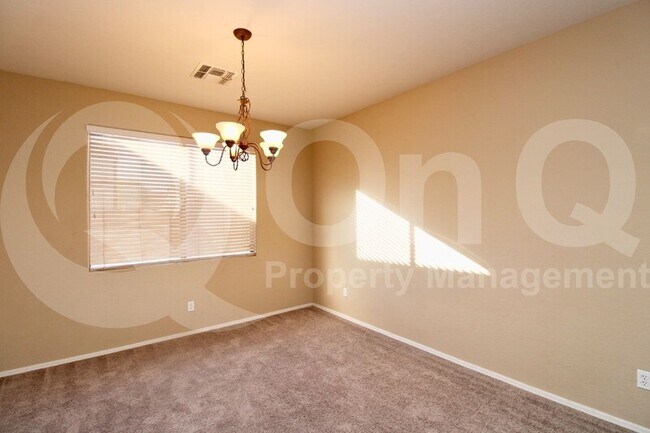 Foto del edificio - 183 W Cedar Dr