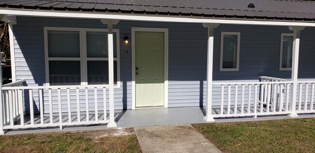 Foto del edificio - 1622 Colleton Ave SE