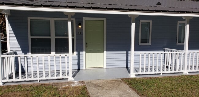 Building Photo - 1622 Colleton Ave SE