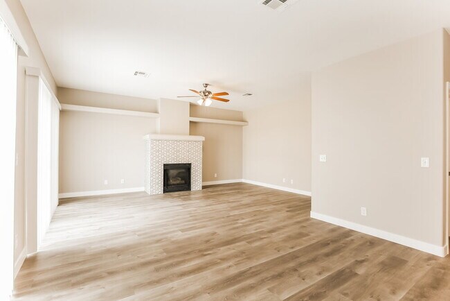 Foto del edificio - 5700 Sligo St