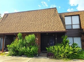 Building Photo - 1836 N Crystal Lake Dr