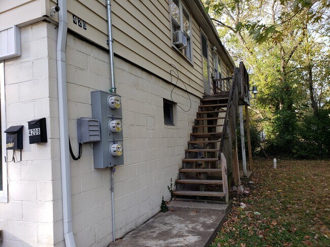 Foto del edificio - 420 W Hickory St