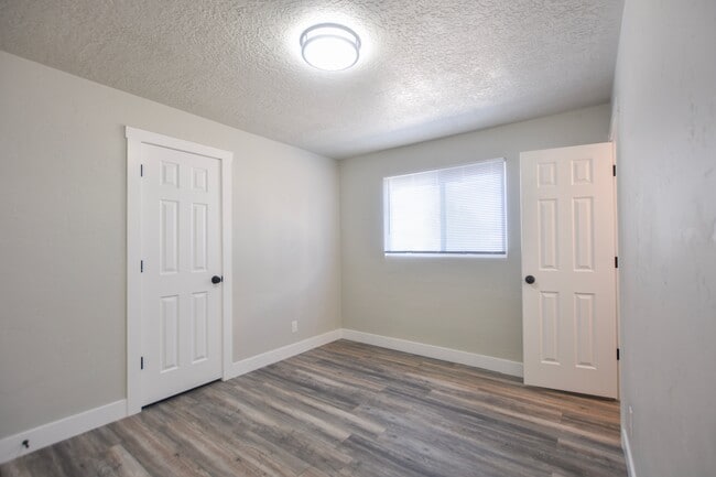 Building Photo - 5155 S 4660 W