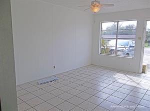 Foto del edificio - Nice 2 bedroom 1 bath duplex with fenced y...