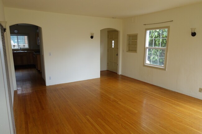 Foto del edificio - 2007 Rose St