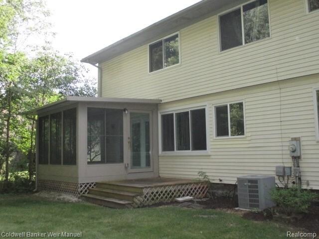 Building Photo - 4066 Bristol Dr