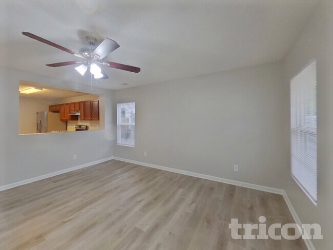 Foto del edificio - 812 Spears Dr