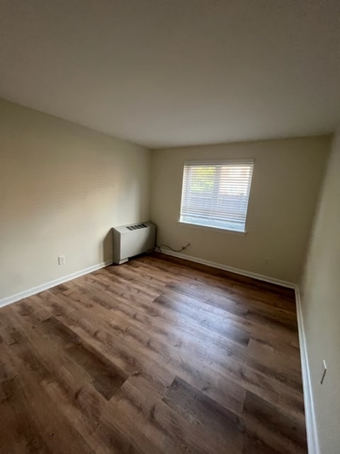 Building Photo - 115 S Main St