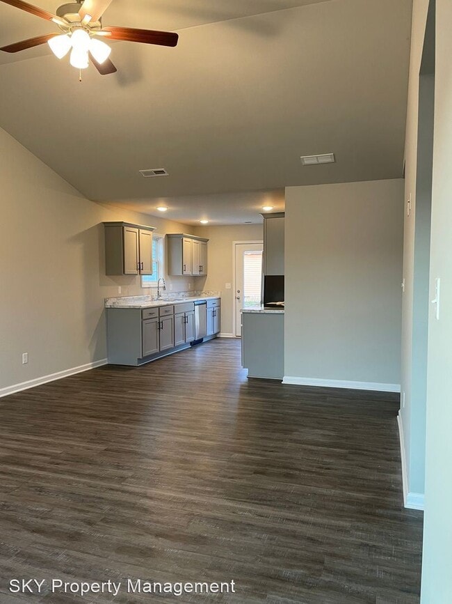 Building Photo - 3 br, 2 bath House - 774 River Birch Court
