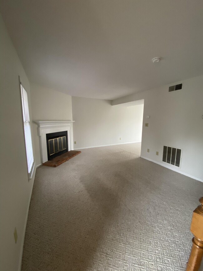Building Photo - 509 Culpepper Ct
