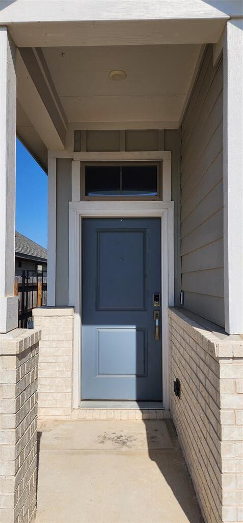 Building Photo - 212 Los Olives Ln