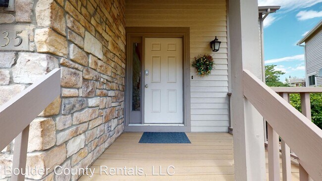 Building Photo - 3 br, 2.5 bath House - 5535 Mesa Top Ct
