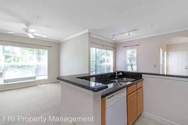 Building Photo - 11702 Heritage Estates Ave