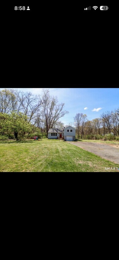 Building Photo - 55 Park Ln E