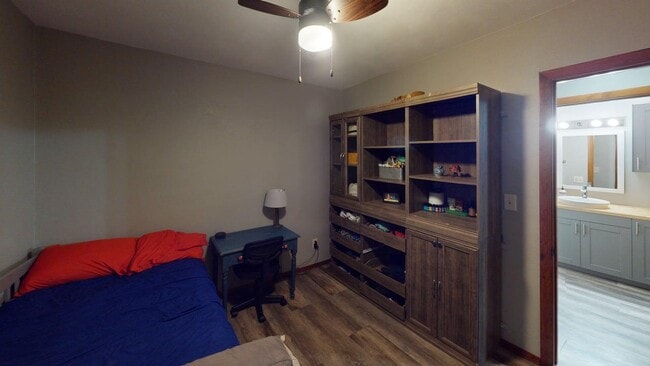 Foto del edificio - 3052 15th St