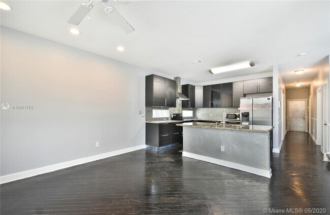 Building Photo - 281 SW 178th Way