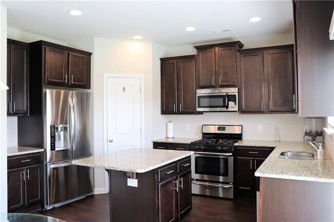 Building Photo - 152 Rainhill Station Dr