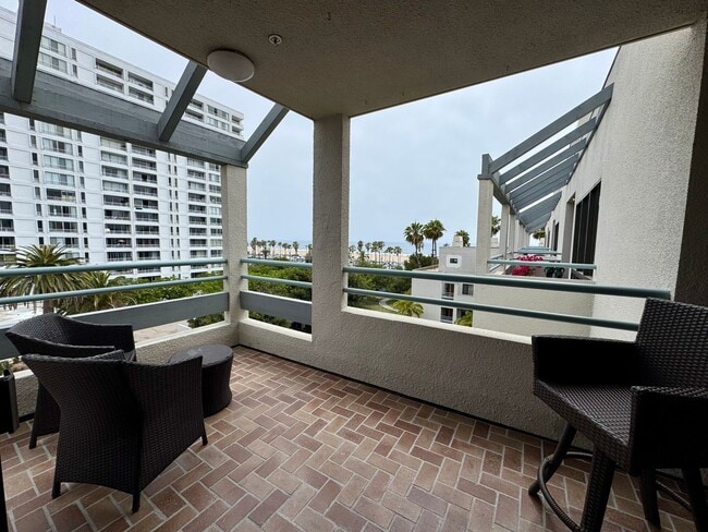 Building Photo - 140 Ocean Park Blvd