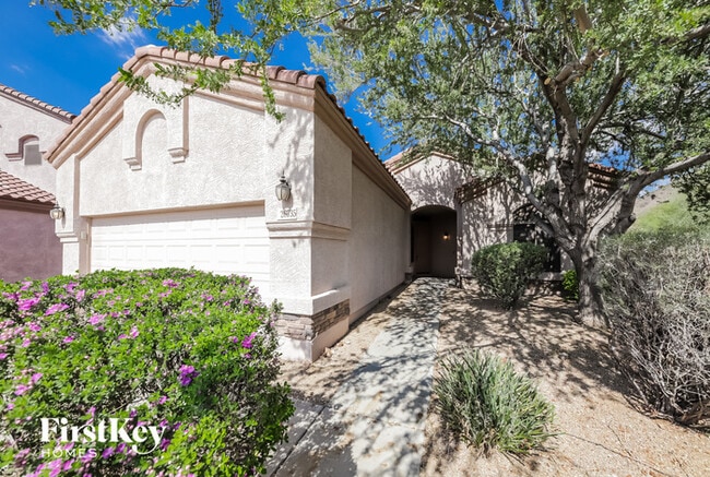 Building Photo - 26735 N 65th Dr