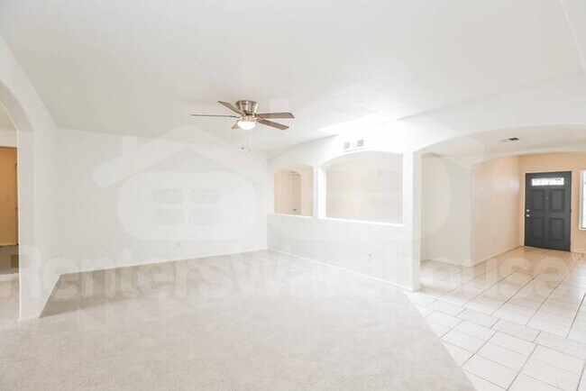 Building Photo - Huge home on corner lot!