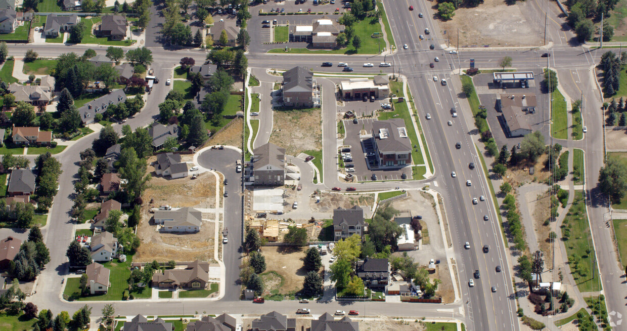 Aerial Photo - Olde Ivy Townhomes