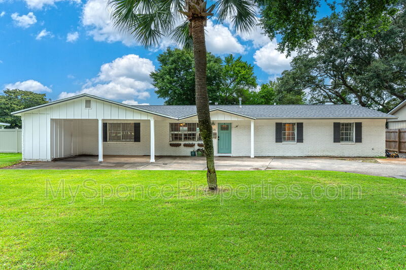 Foto principal - 235 Sotir St NW