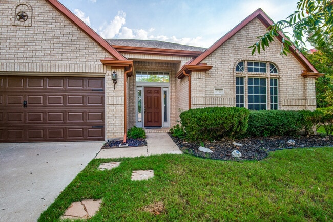 Building Photo - 6721 Alderbrook Dr
