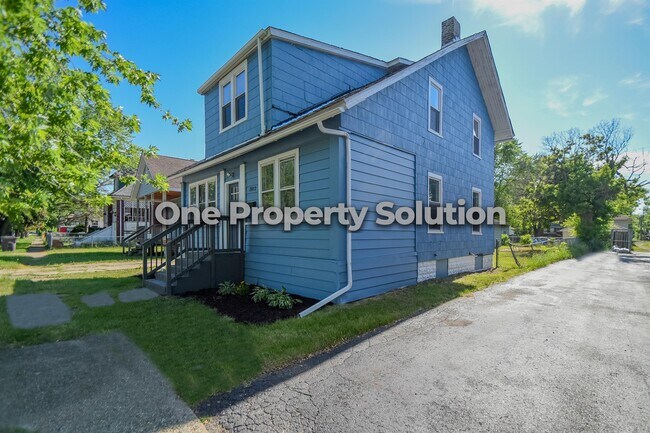 Foto del edificio - 2812 Dekalb St