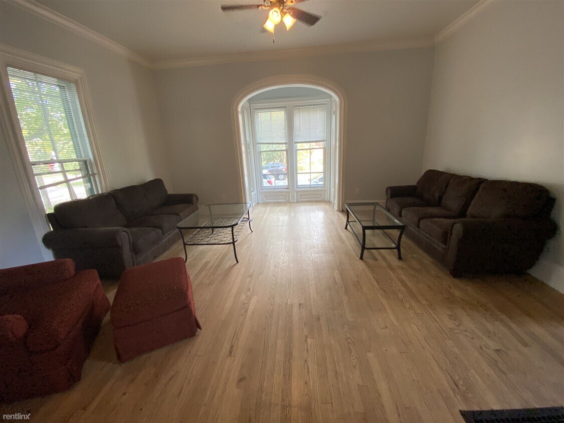 Primary Photo - 7 br, 6 bath House - 113 N Ingalls St
