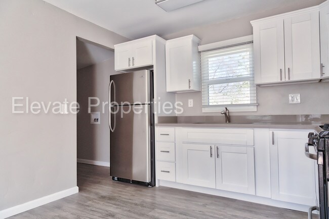 Foto del edificio - 290 2nd Ave