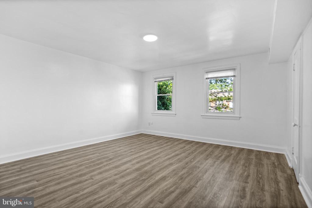 Primary Photo - 4937 1st St NW
