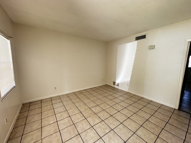Foto del edificio - 1315 SE Silver Springs Pl
