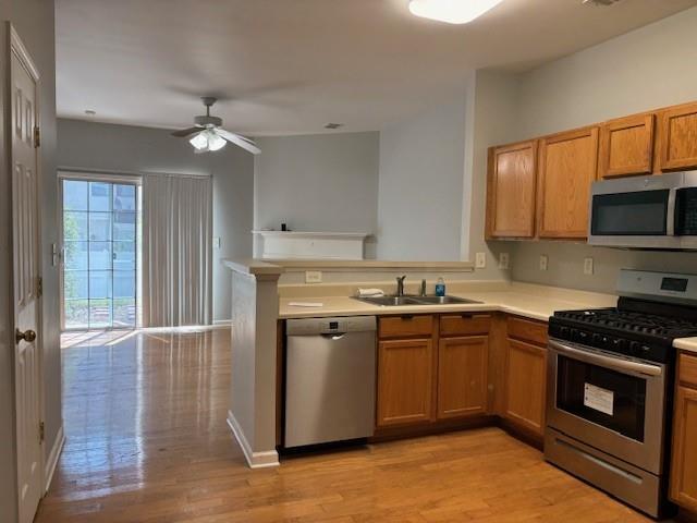 Foto del edificio - 1504 Cove Creek Cir