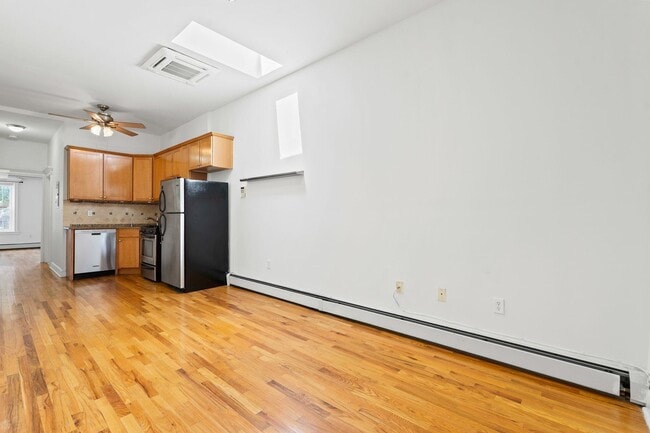 Foto del edificio - 349 7th St