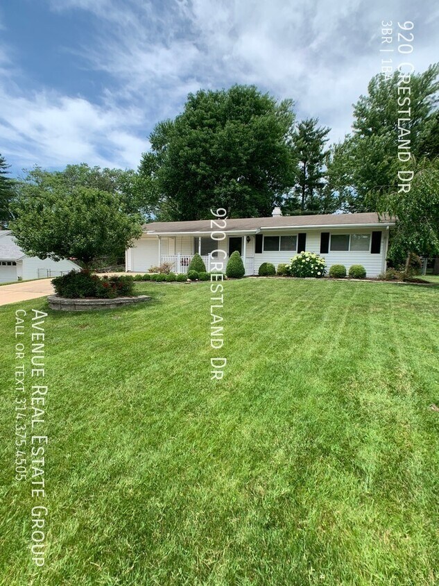 920 Crestland Dr, Ballwin, MO 63011 House Rental in Ballwin, MO