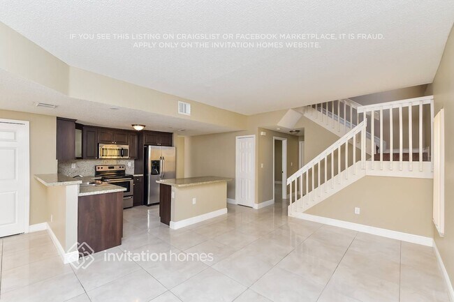 Building Photo - 15935 SW 83rd Terrace