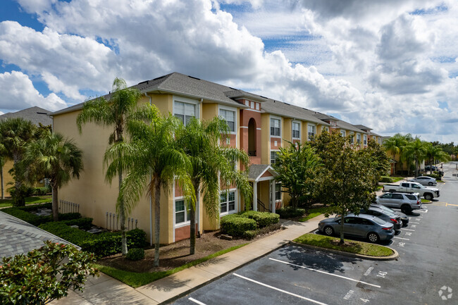 10825 Windsor Walk Orlando, FL 32837 - Building 3