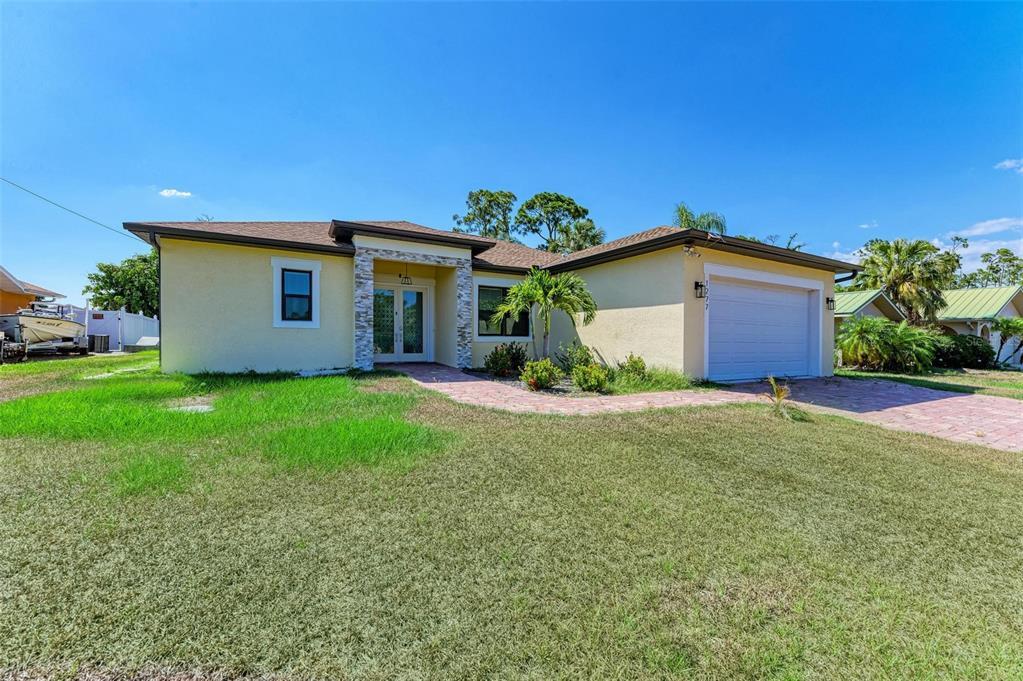 Foto principal - 1277 Abner St