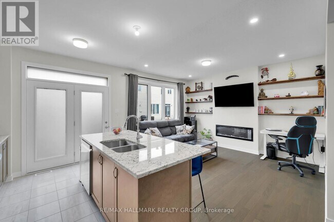 Photo du bâtiment - 1076 Curraglass Walk