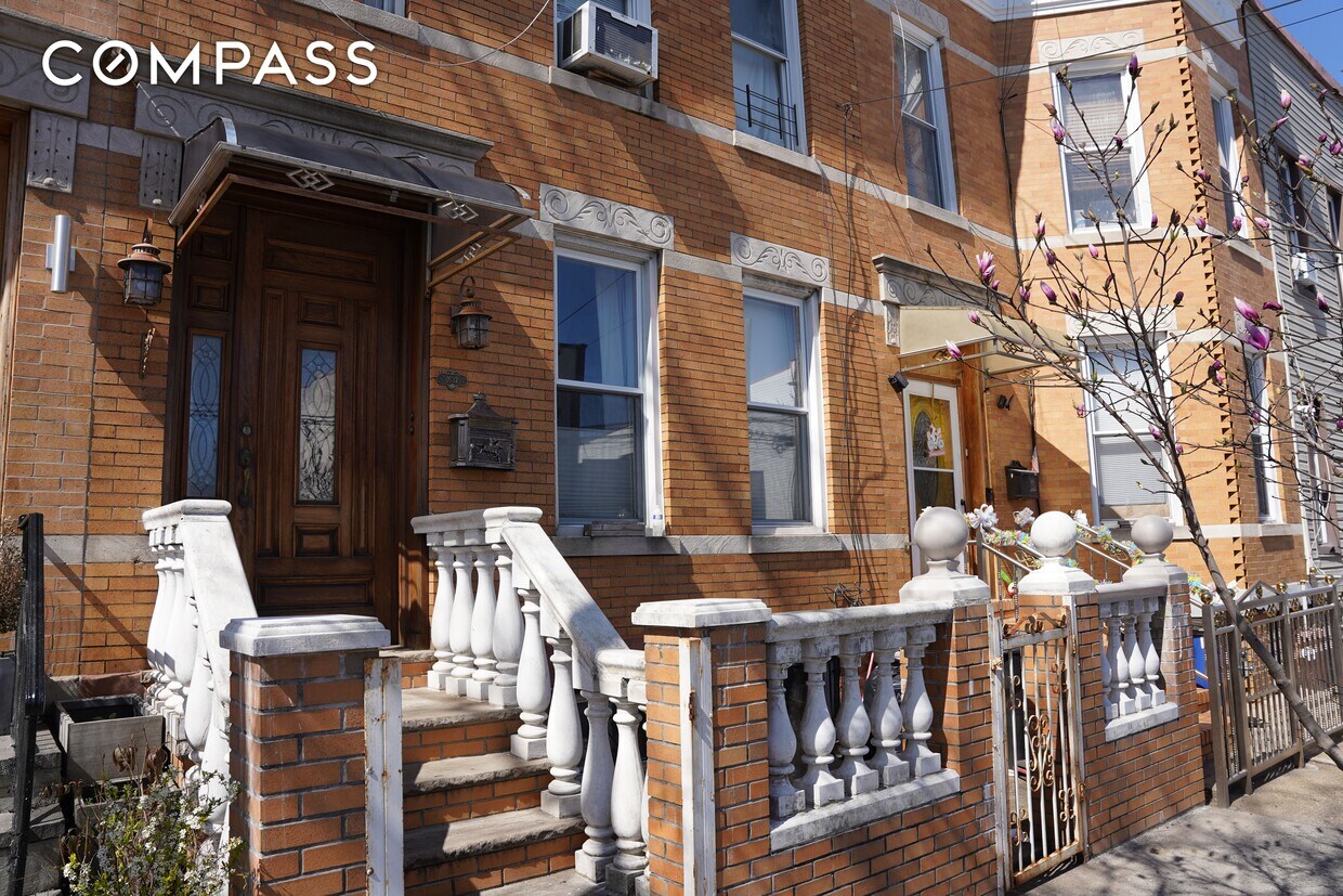 163737 Hancock St Unit GARDEN, Queens, NY 11385 Apartment for Rent