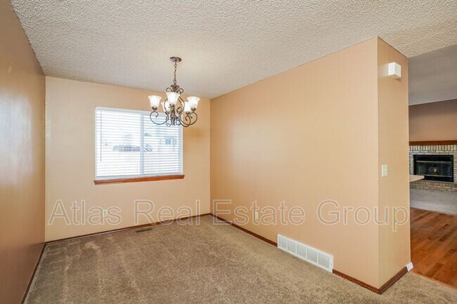 Building Photo - 3460 Birnamwood Dr
